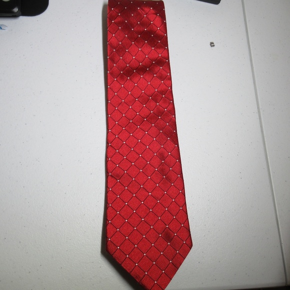 Red and white diamond pattern Tie Rack Tie - Picture 1 of 5